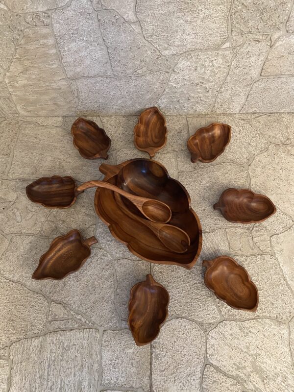 Monkey Pod Salad Serving Set RARE Large Salad Platter w/8 Serving Bowls - Image 3