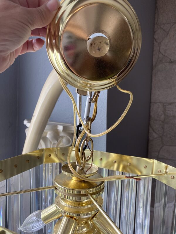 Hollywood Regency Lucite Ribbon Chandelier / Vintage Lucite Swag Light Fixture - Image 5