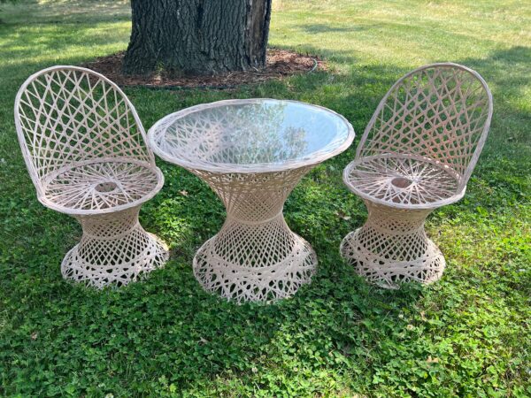 Russell Woodard Child Table & Chairs Set/ Vintage Child Table Set - Image 7
