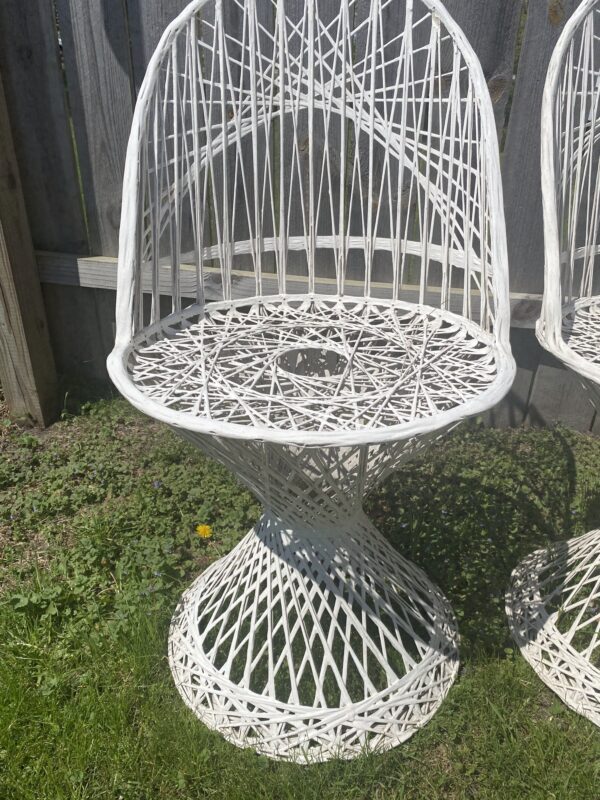 Russell Woodard Spun Fiberglass Chairs - Image 4