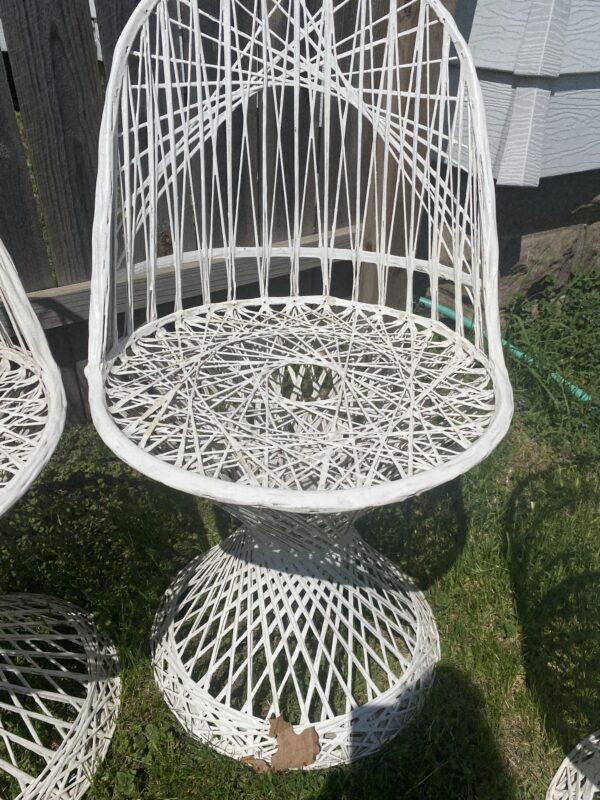 Russell Woodard Spun Fiberglass Chairs - Image 6