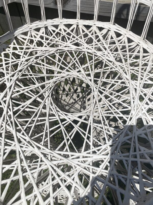 Russell Woodard Spun Fiberglass Chairs - Image 10