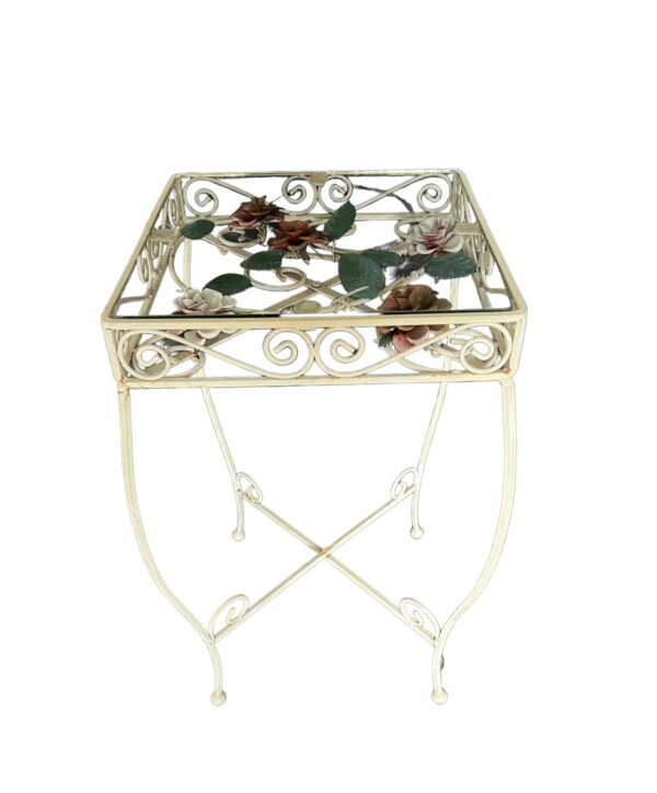 Vintage Italian Tole Side Table / Italian Metal Floral and Leaf Accent Table - Image 11